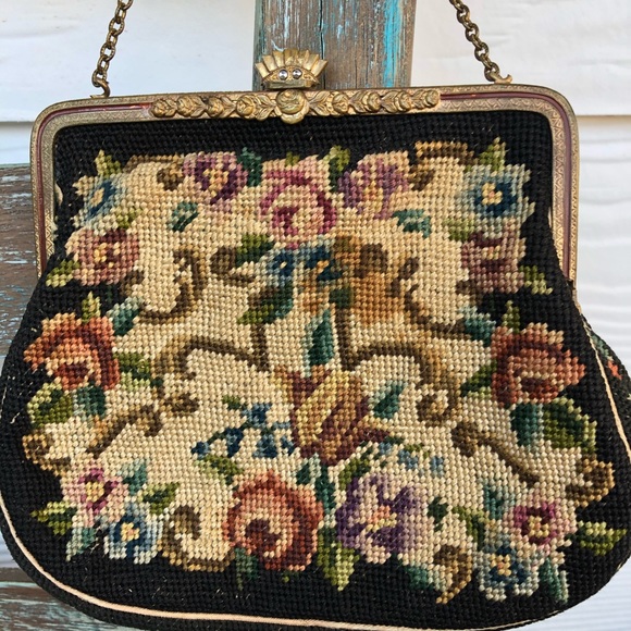 Vintage Handbags - Vintage needlepoint purse